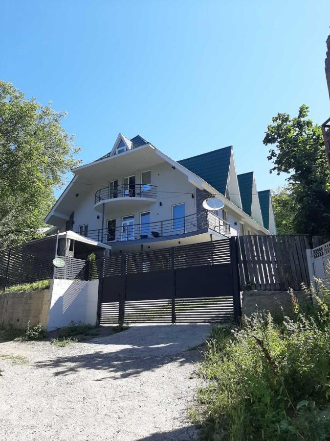 Green Villa Tsaghveri ภายนอก รูปภาพ