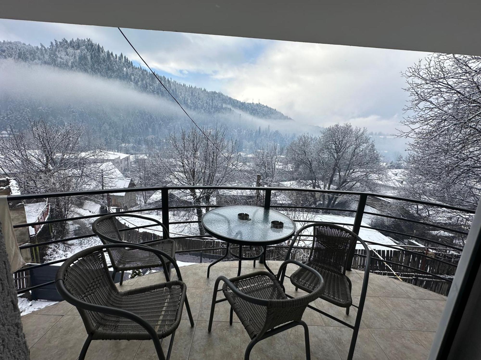Green Villa Tsaghveri ภายนอก รูปภาพ