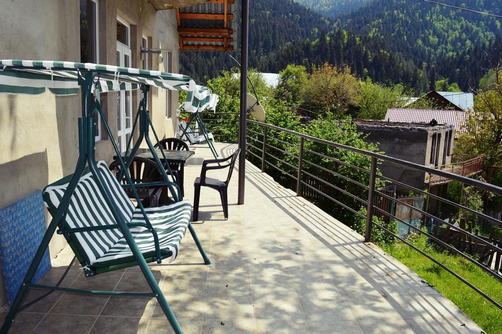Green Villa Tsaghveri ภายนอก รูปภาพ